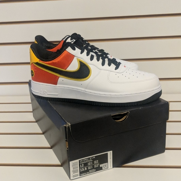 Nike air force 1 LV8 rayguns mens size 12
